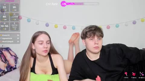 emily_and_ilumi online show from 27, 1, 2025