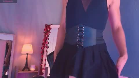 Snapshot of emily_castillo1_ chatting on 4, 3, 2026 emily_castillo1_ online show from 4, 3, 2026