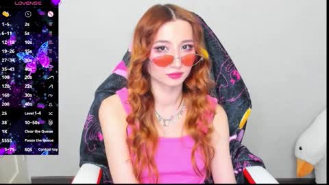 emily_cline online show from 29, 9, 2025