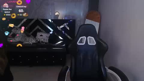 Snapshot of emily_cooper_t chatting on 5, 1, 2026 emily_cooper_t online show from 5, 1, 2026