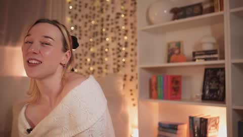 Em -  online show from 21, 12, 2024