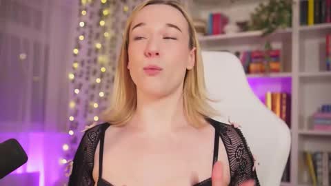 Em -  online show from 16, 2, 2025