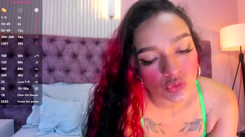 Emily online show from 21, 12, 2024