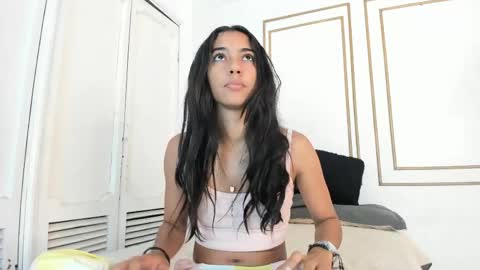 Snapshot of emily_gaviria1 chatting on 9, 6, 2026 emily_gaviria1 online show from 9, 6, 2026