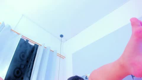 Emi  online show from 31, 1, 2025