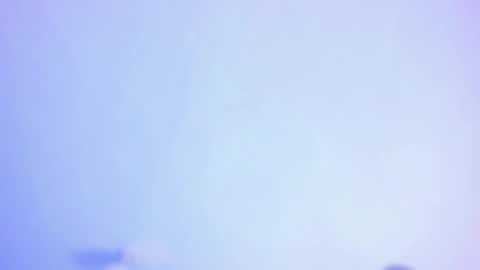 Emi  online show from 5, 3, 2025