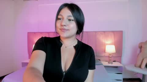 Snapshot of emily_gv1 chatting on 23, 4, 2026 Emily online show from 23, 4, 2026