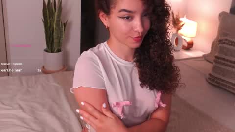 Juliana online show from 23, 11, 2025