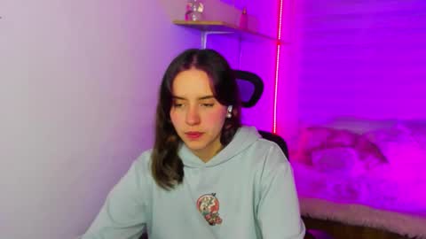 emily_lindey online show from 29, 11, 2025