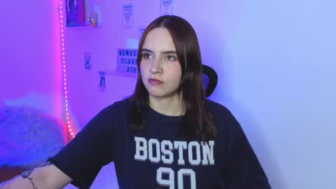 Emily Lindey online show from 4, 3, 2026