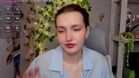 Snapshot of emily_lune chatting on 12, 2, 2026 Emily online show from 12, 2, 2026