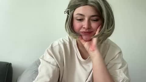 Snapshot of emily_morning_dew chatting on 25, 5, 2026 emily_morning_dew online show from 25, 5, 2026