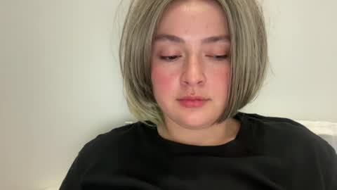 emily_morning_dew online show from 19, 6, 2026