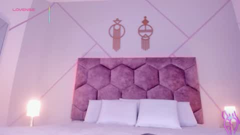 emily_nova_ online show from 15, 3, 2026