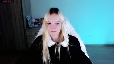 Lia online show from 11, 2, 2025