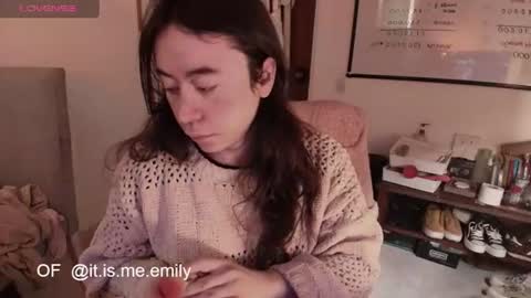 Snapshot of emily_pearl_ chatting on 6, 8, 2026 emily_pearl_ online show from 6, 8, 2026