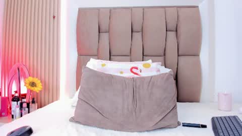 emily_rivas_ online show from 1, 8, 2026