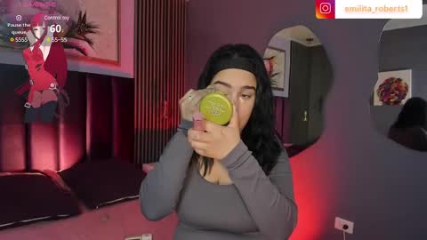 Snapshot of emily_roberts1 chatting on 25, 1, 2025 Emily online show from 25, 1, 2025