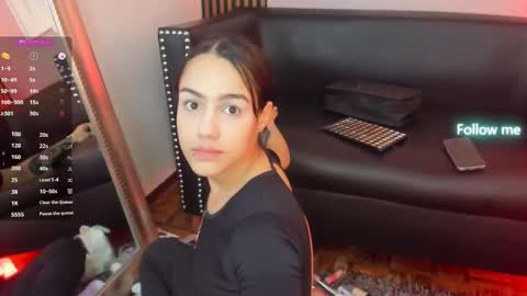 Snapshot of emily_roberts1 chatting on 9, 9, 2025 Emily online show from 9, 9, 2025