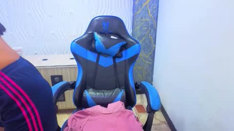 Snapshot of emily_rosse04 chatting on 29, 9, 2025 online show from 29, 9, 2025