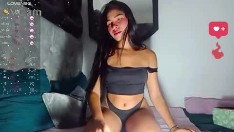 emily_rosse9 online show from 23, 1, 2025