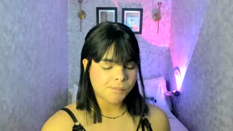 emily_rosue_ online show from 16, 7, 2026