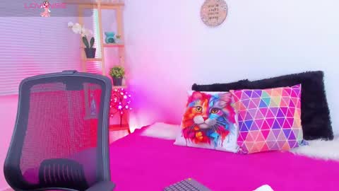 Emily online show from 22, 2, 2025