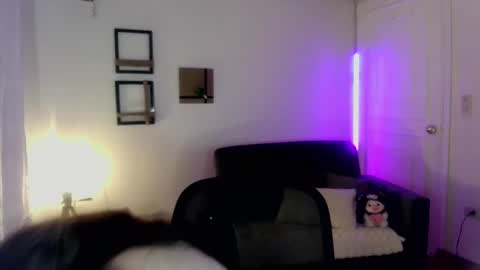 Snapshot of emily_swan_04 chatting on 14, 2, 2025 Emily  Swan online show from 14, 2, 2025