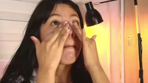 Snapshot of emily_sweett12 chatting on 29, 9, 2025 Emily online show from 29, 9, 2025