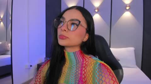Snapshot of emily_tolson chatting on 4, 5, 2026 emily_tolson online show from 4, 5, 2026