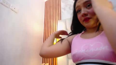 Emily Trujillo online show from 18, 11, 2025