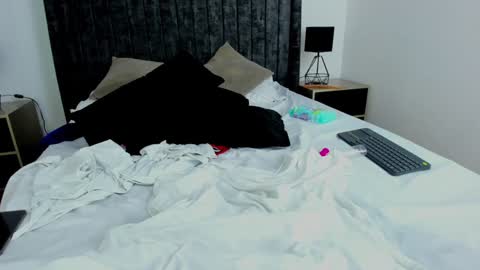 Emilyyy online show from 11, 12, 2024