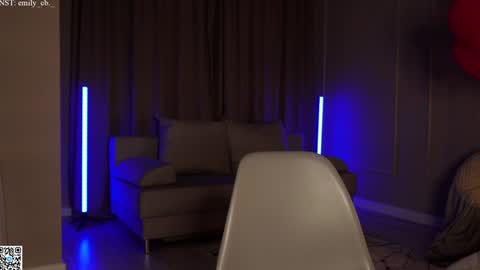 Snapshot of emilybatee chatting on 4, 3, 2025 emilybatee online show from 4, 3, 2025