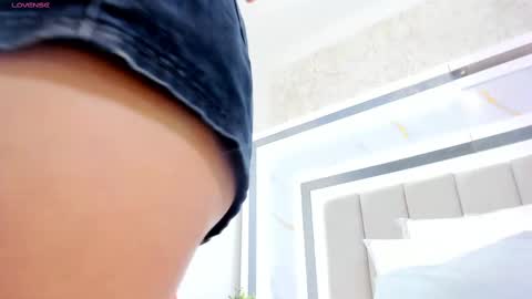 Emily online show from 5, 3, 2025