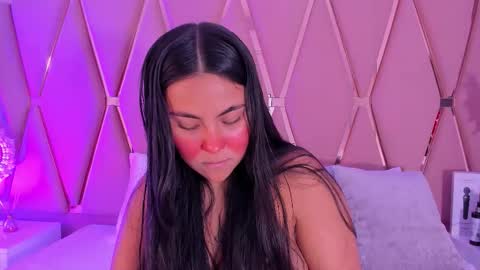 Snapshot of emilyblack_1 chatting on 28, 3, 2026 Emily online show from 28, 3, 2026