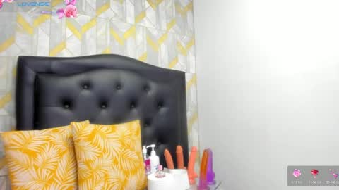 Snapshot of emilybrown21x chatting on 13, 9, 2025 emilybrown21x online show from 13, 9, 2025