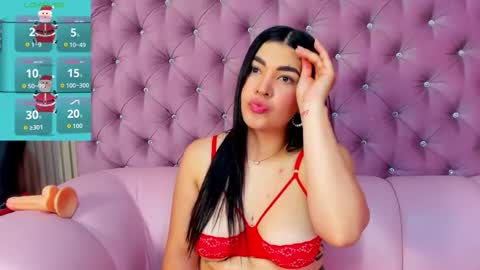 Snapshot of emilycastro_ chatting on 15, 12, 2025 Emily online show from 15, 12, 2025