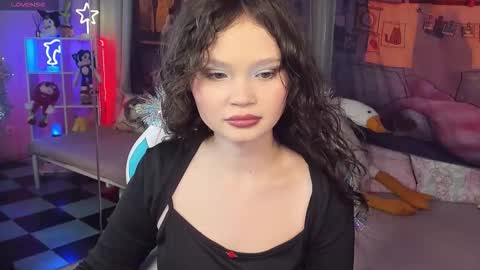 Emilyhaves online show from 6, 1, 2026