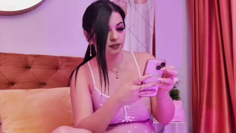 Snapshot of emilycolle_ chatting on 11, 10, 2025 Emily online show from 11, 10, 2025