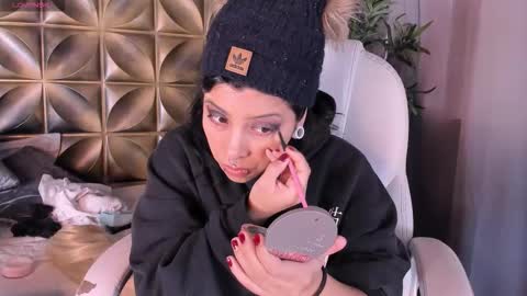  Emily  online show from 25, 10, 2025