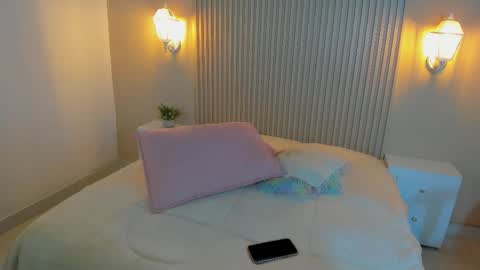 EMILY online show from 16, 11, 2025