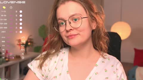 Snapshot of emilyforelsket chatting on 26, 12, 2024 Emily online show from 26, 12, 2024