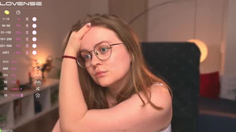 Snapshot of emilyforelsket chatting on 26, 1, 2025 Emily online show from 26, 1, 2025