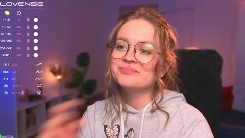 Snapshot of emilyforelsket chatting on 15, 2, 2025 Emily online show from 15, 2, 2025