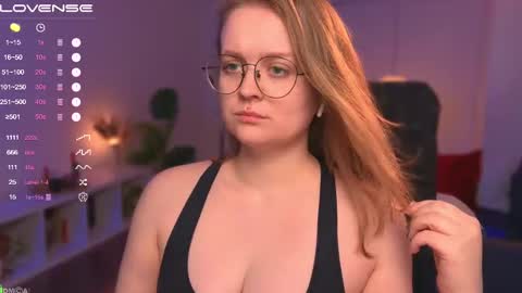 Snapshot of emilyforelsket chatting on 16, 2, 2025 Emily online show from 16, 2, 2025