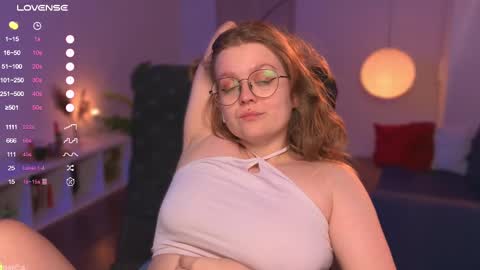 Snapshot of emilyforelsket chatting on 7, 3, 2025 Emily online show from 7, 3, 2025