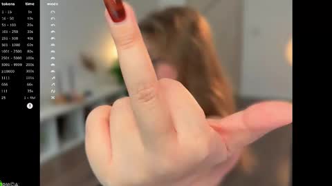 Snapshot of emilyforelsket chatting on 23, 10, 2025 Emily online show from 23, 10, 2025