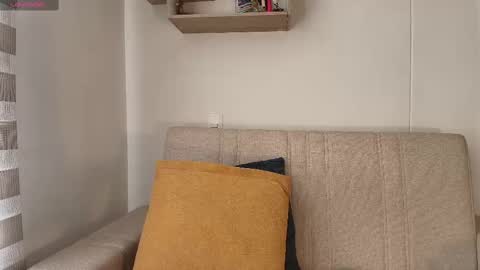 Snapshot of emilyguss chatting on 6, 10, 2025 Emily online show from 6, 10, 2025