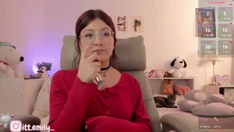 Snapshot of emilyincb1 chatting on 17, 10, 2025 first stream May 5 ig online show from 17, 10, 2025