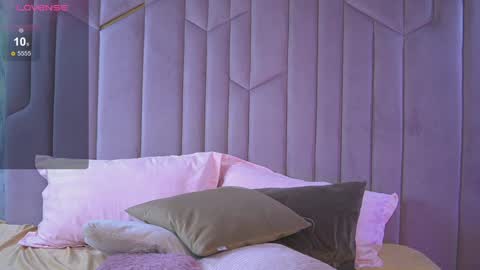 Snapshot of emilyjuarez chatting on 18, 12, 2024 Emily online show from 18, 12, 2024